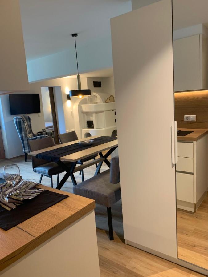 Busslehner Apartments อาเคนเคียร์ค ภายนอก รูปภาพ