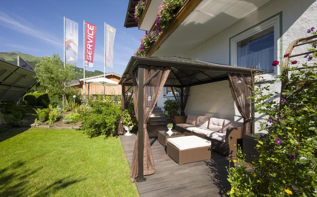 Busslehner Apartments อาเคนเคียร์ค ภายนอก รูปภาพ