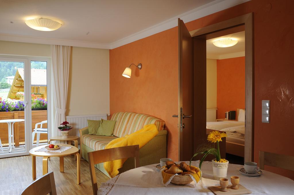 Busslehner Apartments อาเคนเคียร์ค ห้อง รูปภาพ